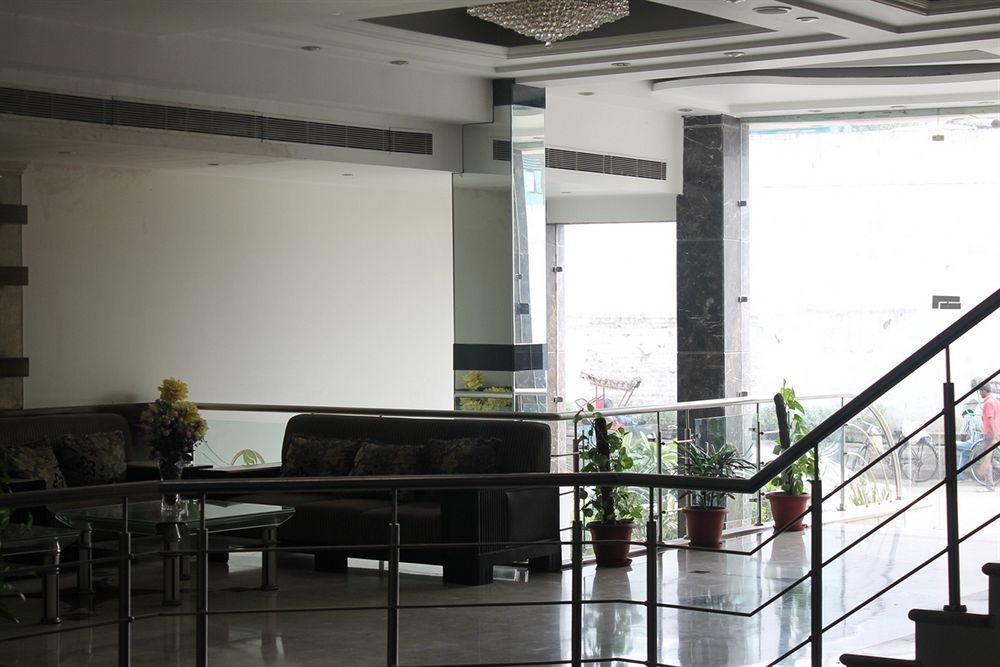 Hotel Shipra International New Delhi Eksteriør bilde