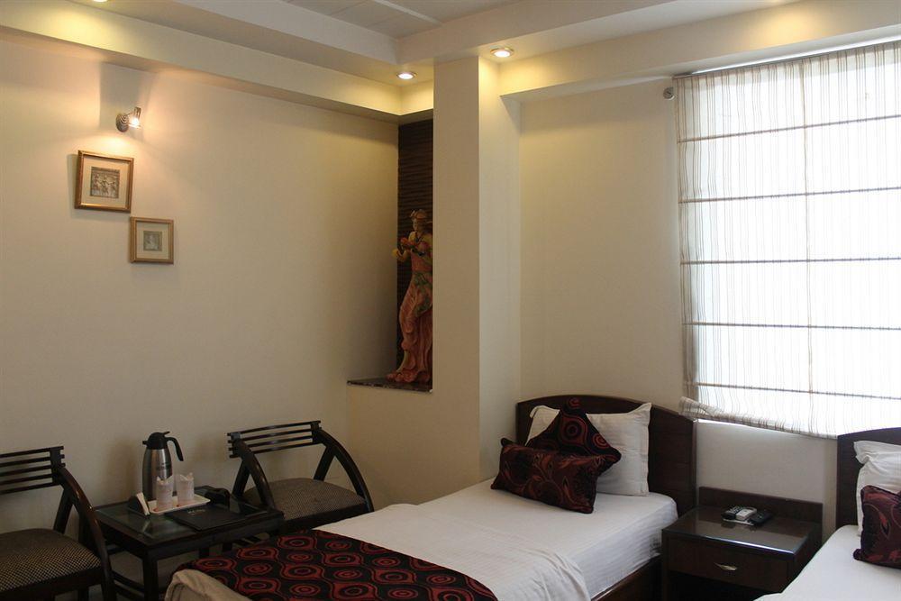 Hotel Shipra International New Delhi Eksteriør bilde