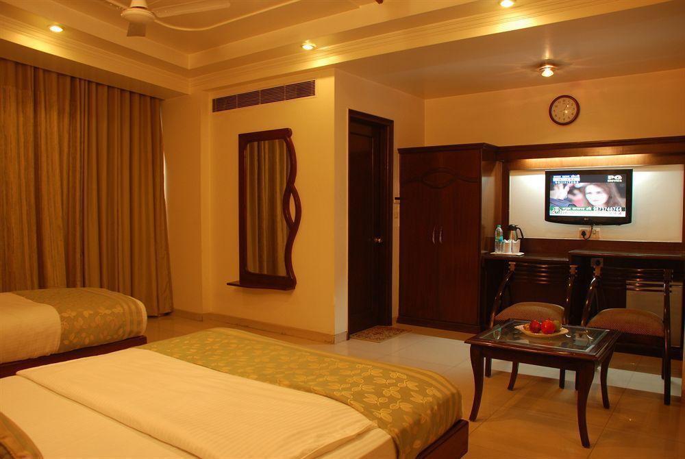 Hotel Shipra International New Delhi Rom bilde