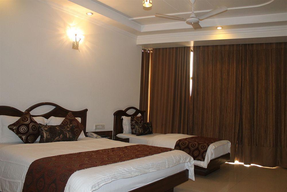 Hotel Shipra International New Delhi Eksteriør bilde